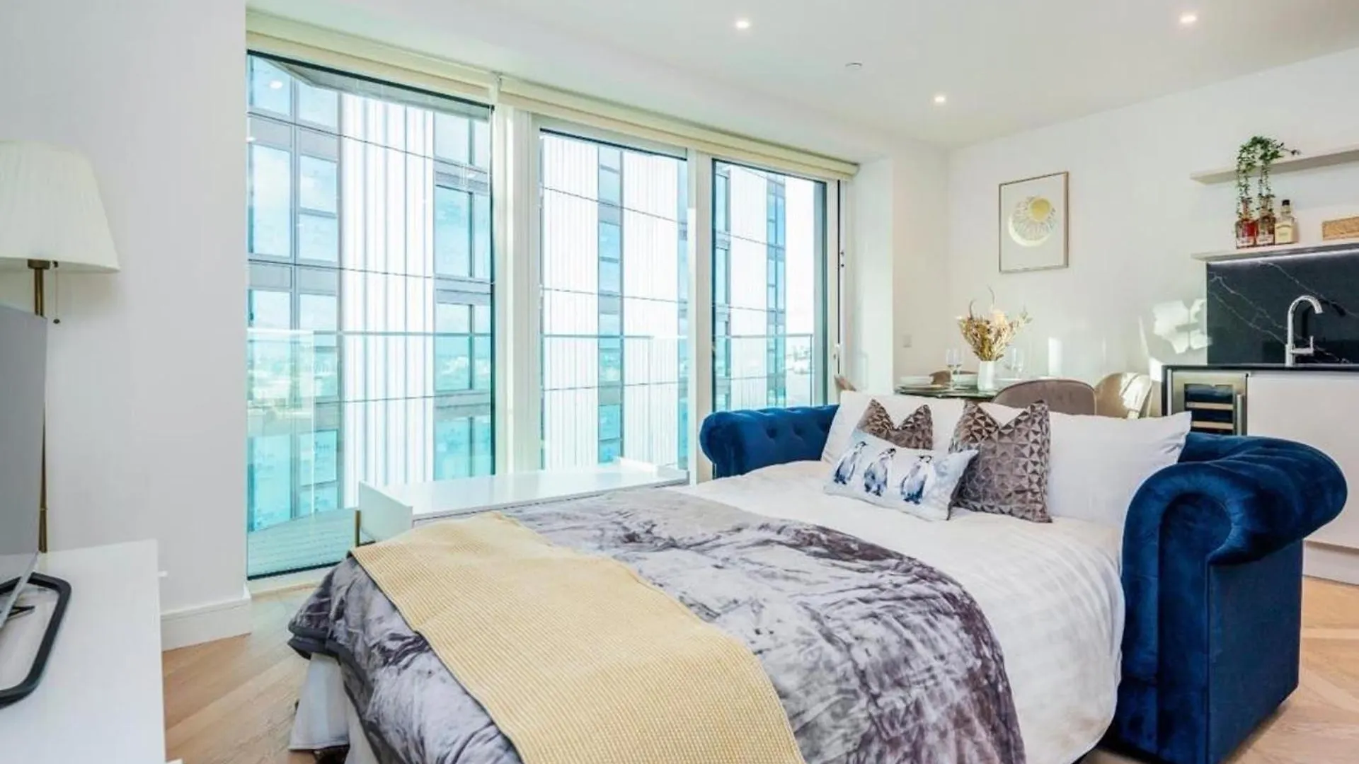 Cosy London Apartment Near River Thames